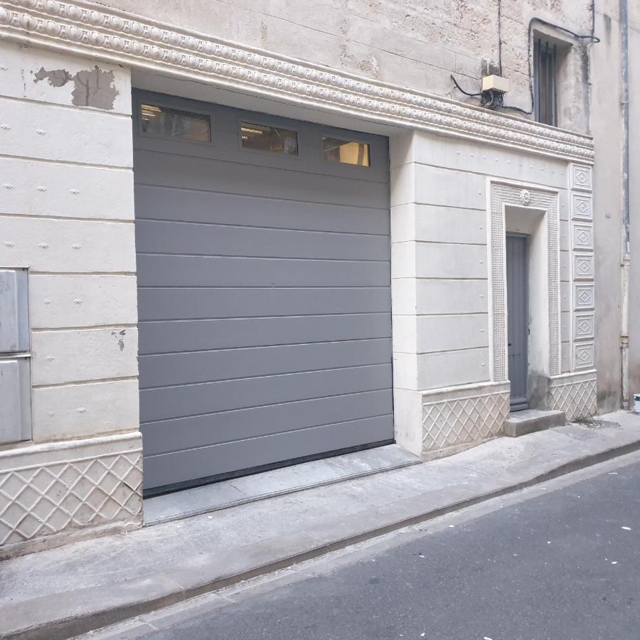 Maison Intra Muros, Terrasses Avec Vue Jaccuzzi Et Garage Avignon Exterior foto
