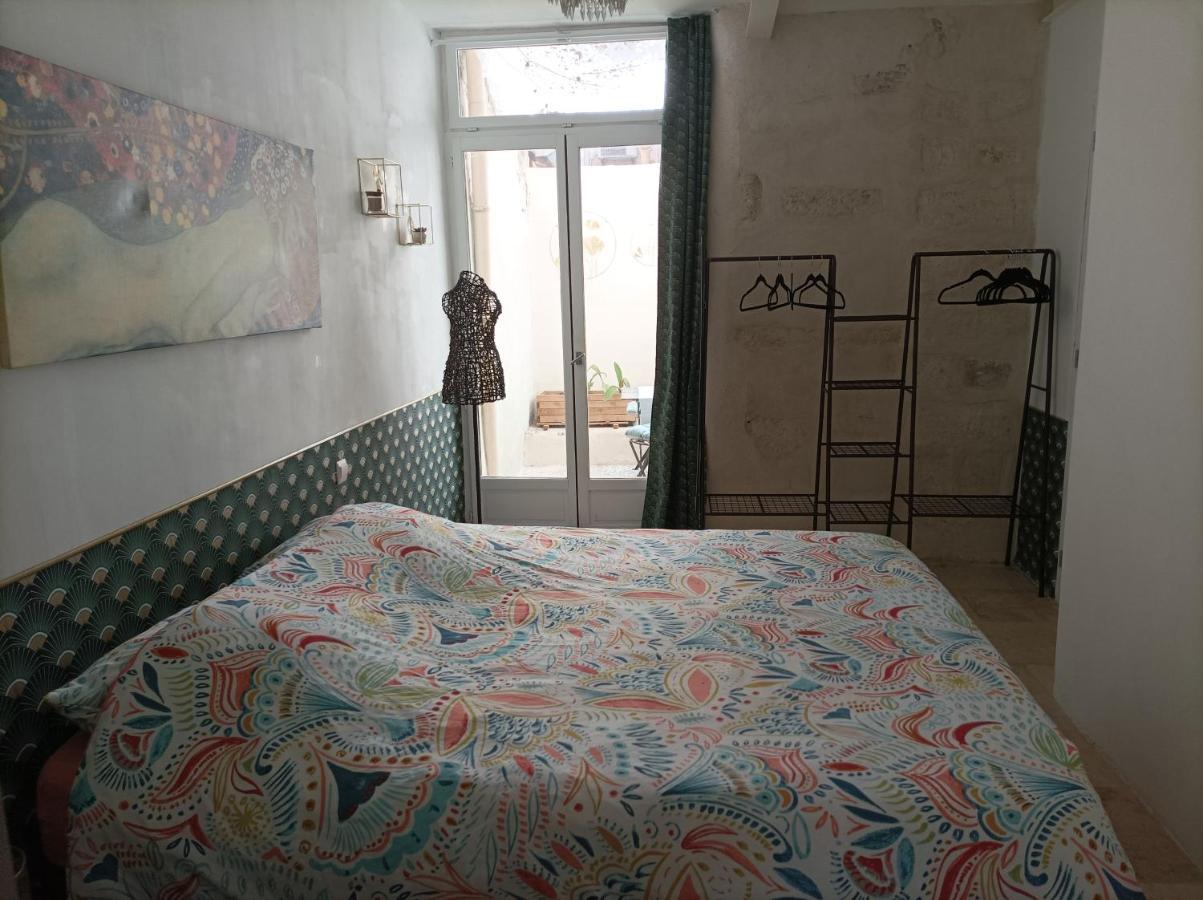 Maison Intra Muros, Terrasses Avec Vue Jaccuzzi Et Garage Avignon Exterior foto